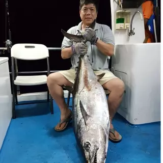 fishing trip maratua island