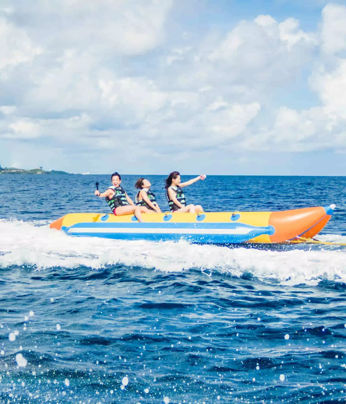 Banana Boat Tours at Sienna Resort Maratua, Perfect for Family Fun and Adventure
