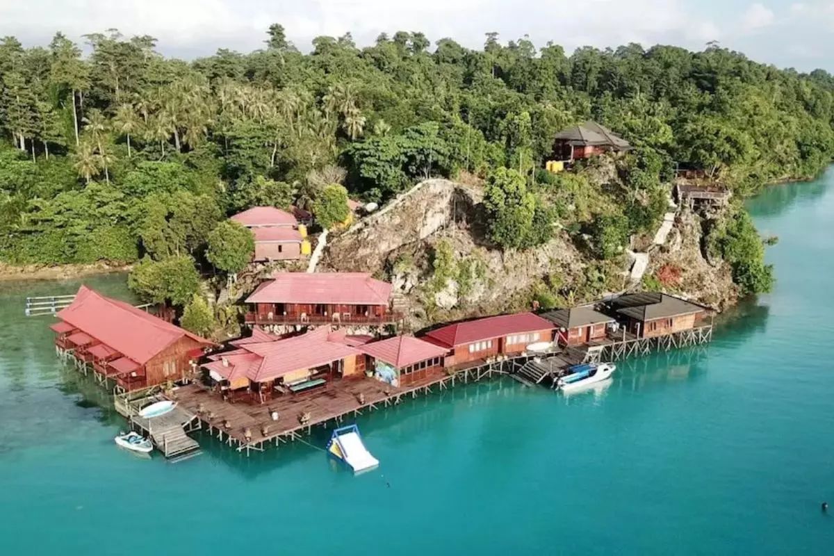 2. Noah Maratua Resort